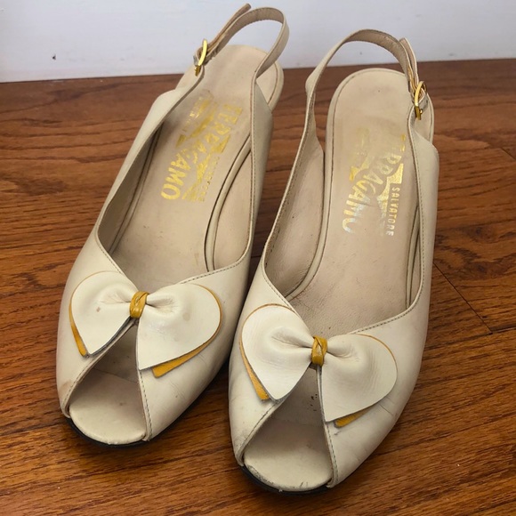 Salvatore Ferragamo Shoes - Ferraragamo Salvatore Vintage Slingbacks 7.5